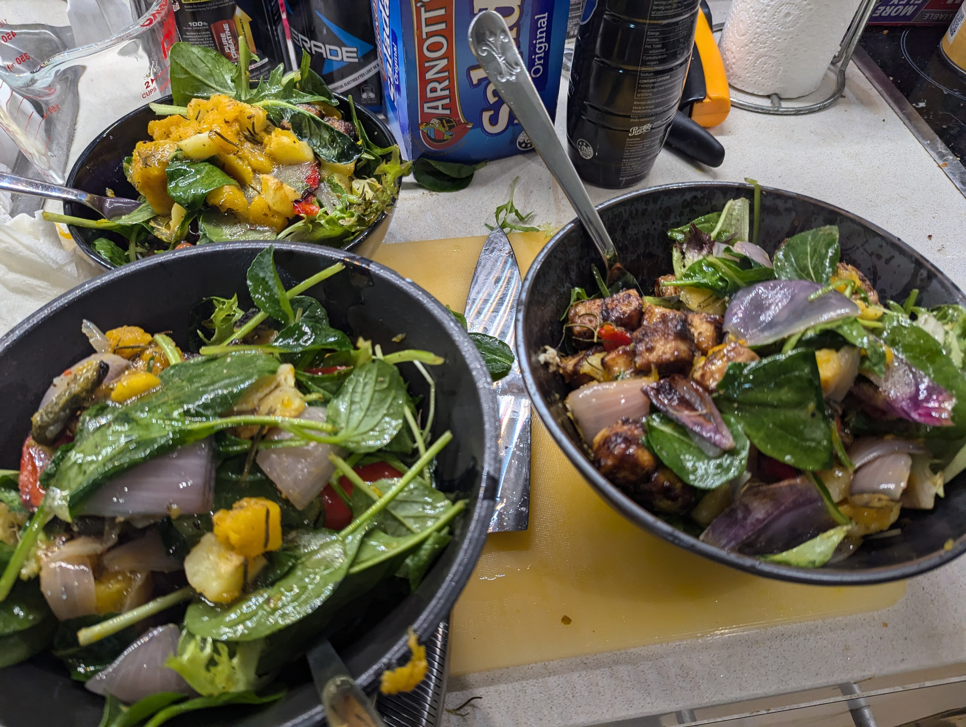 Salad with roasted veg and fried tofu