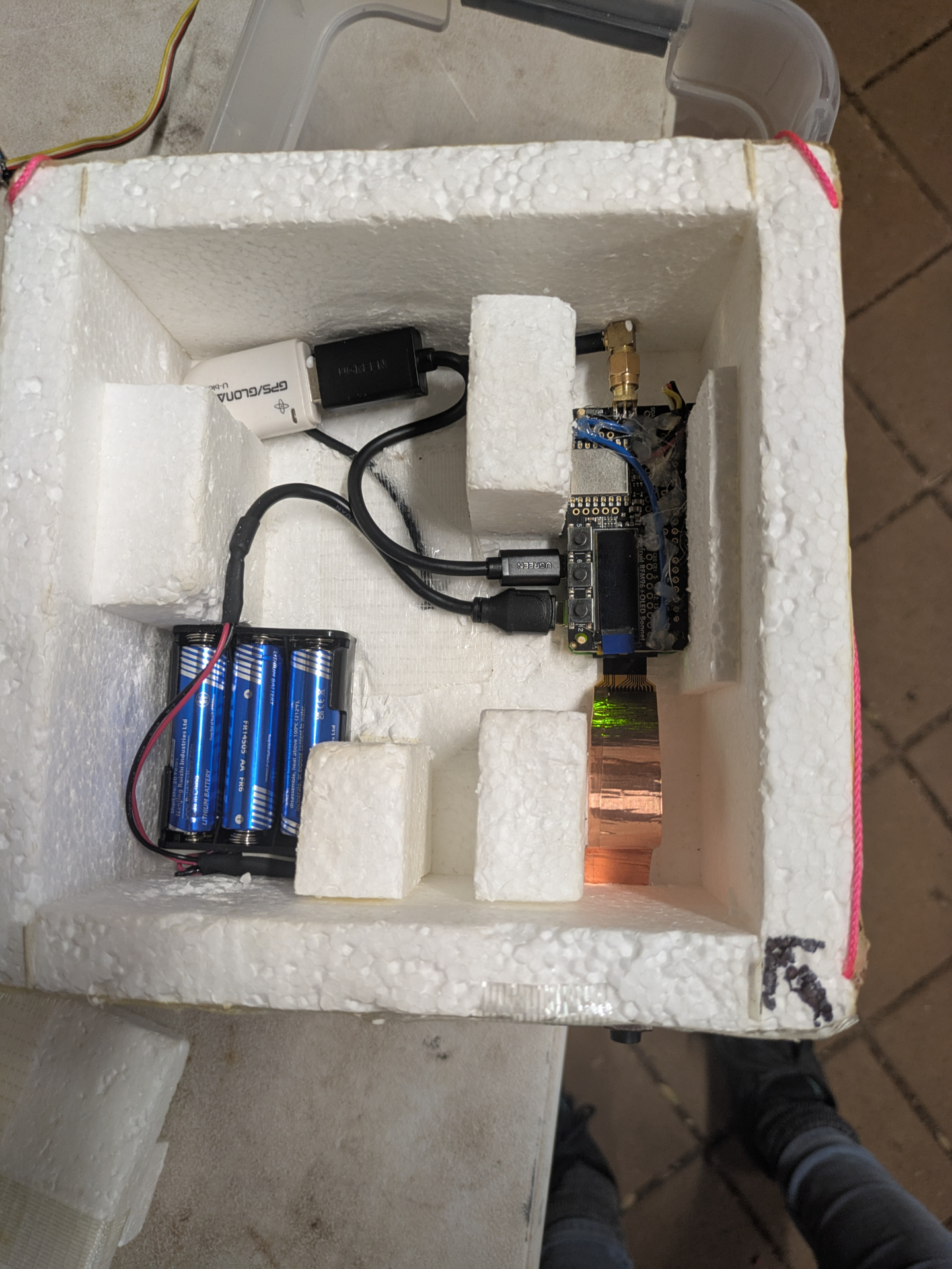 styrofoam box with GPS, Pi and batteries