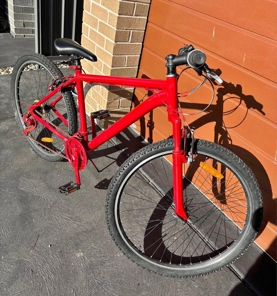 Poorly red spray painted bike